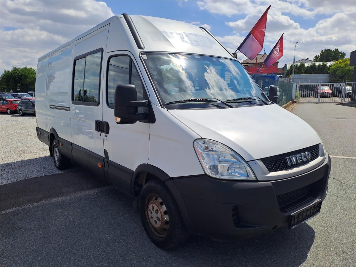 iveco-daily-3-0-d-35s14-automat - 1