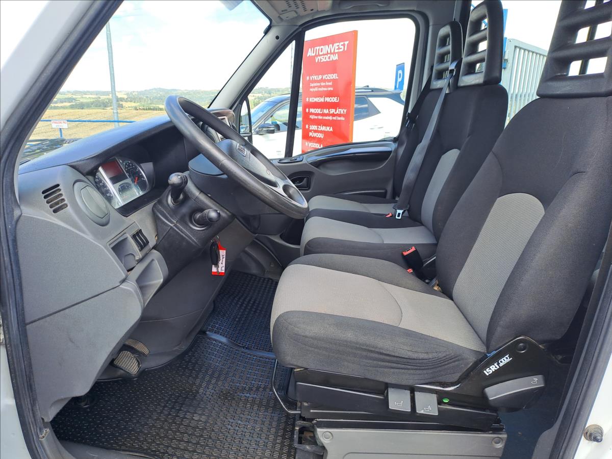 iveco-daily-3-0-d-35s14-automat - 4