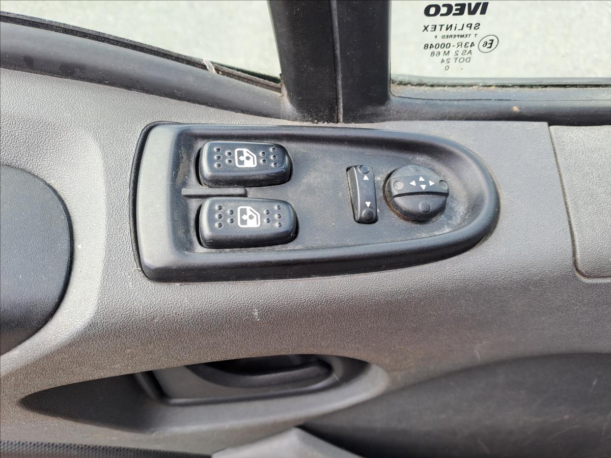 iveco-daily-3-0-d-35s14-automat - 8