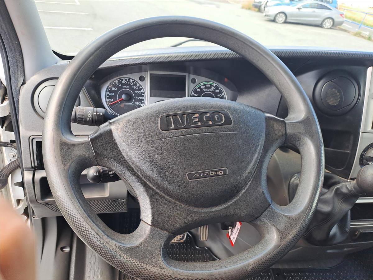 iveco-daily-3-0-d-35s14-automat - 9