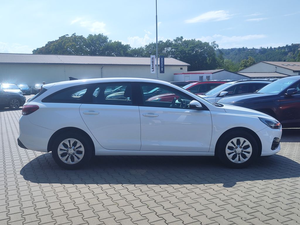 hyundai-i30-1-5-dpi-71kw-comfort - 3