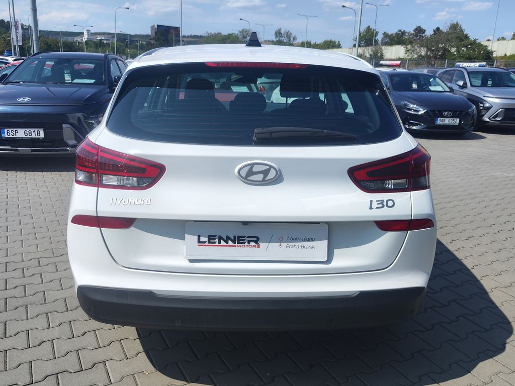 hyundai-i30-1-5-dpi-71kw-comfort - 5