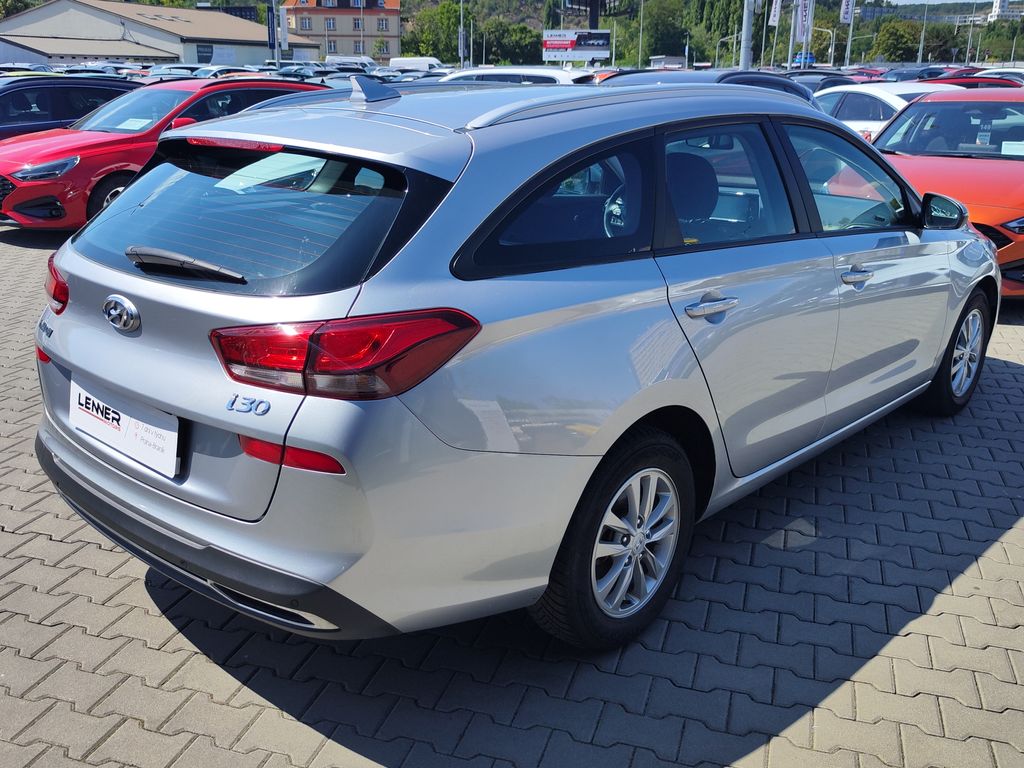hyundai-i30-1-0-t-gdi-88kw-comfort - 4