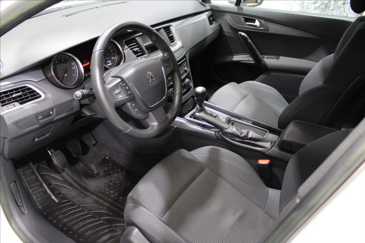 peugeot-508-1-6-16v-cz-puvod-nizky-najezd - 8