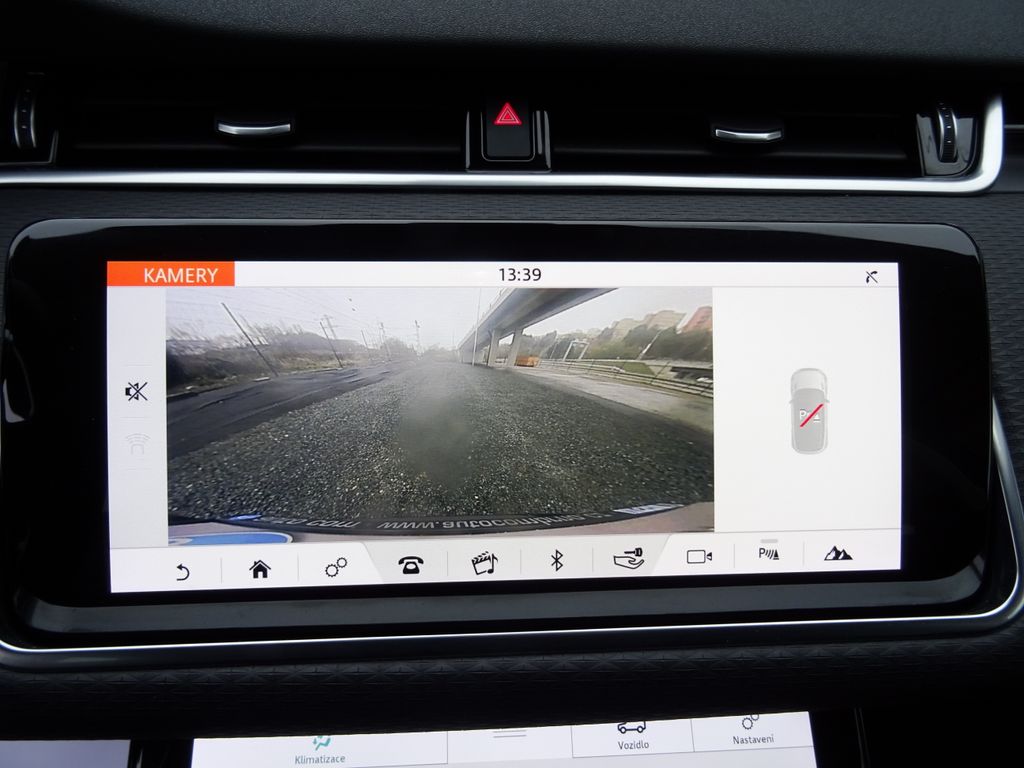 land-rover-range-rover-evoque-2-0d-150-awd-a-t-kamera - 8
