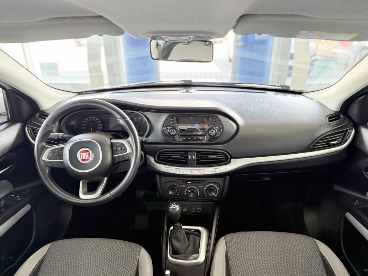 fiat-tipo-1-4-pop-klimatizace - 8