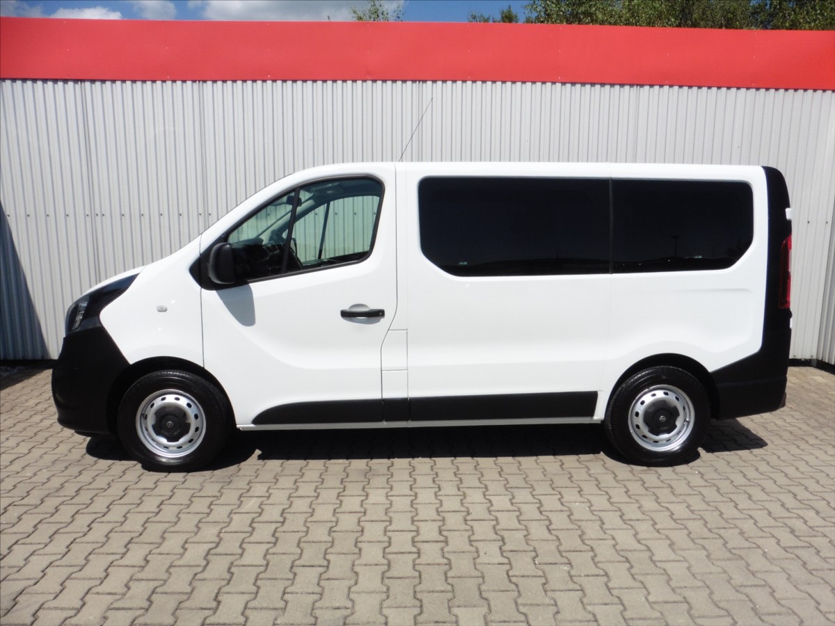opel-vivaro-1-6-cdti-biturbo-125-l1h1 - 4