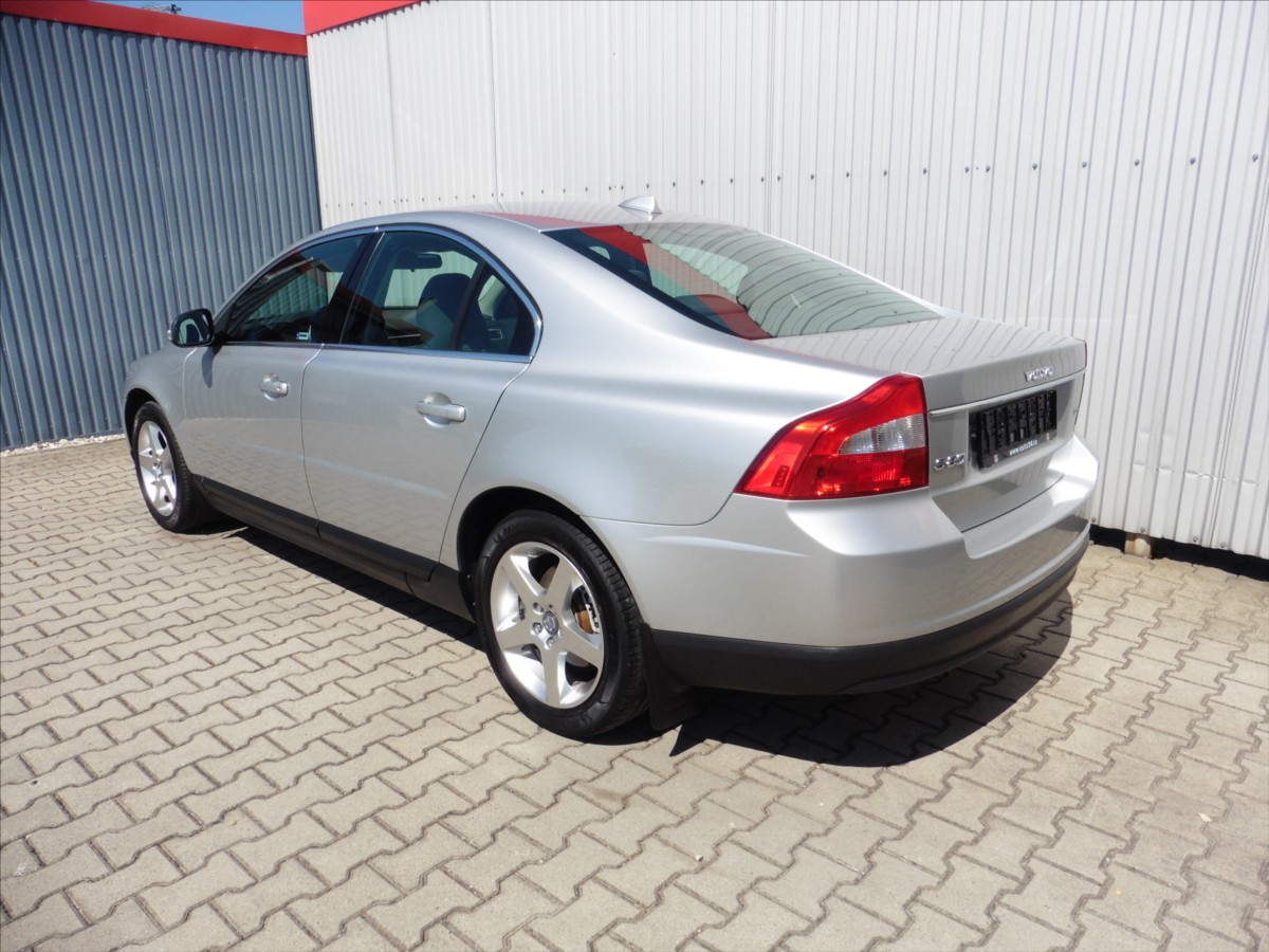 volvo-s80-2-4-d5-momentum - 5