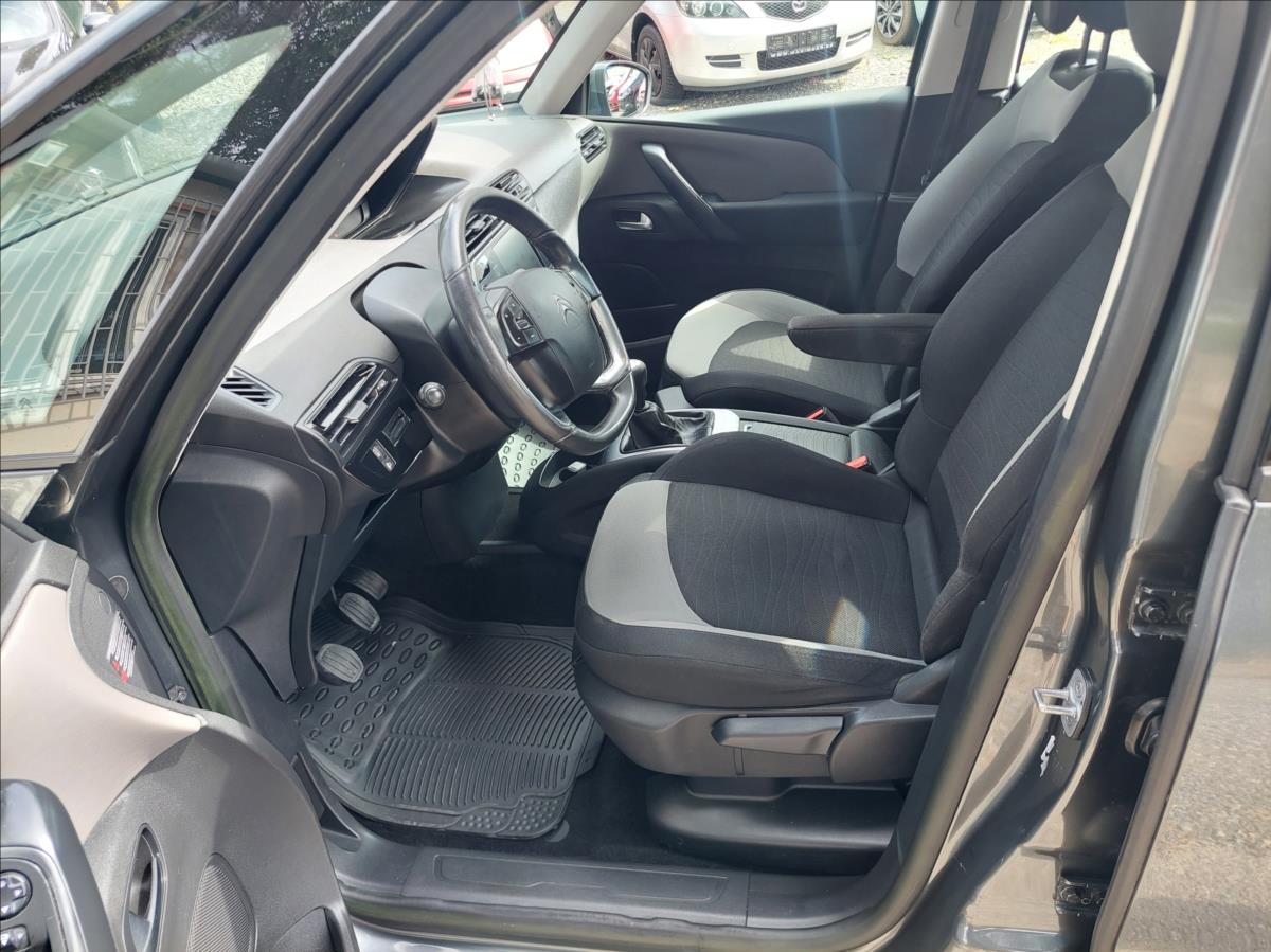 citroen-c4-picasso-1-6-hdi - 8