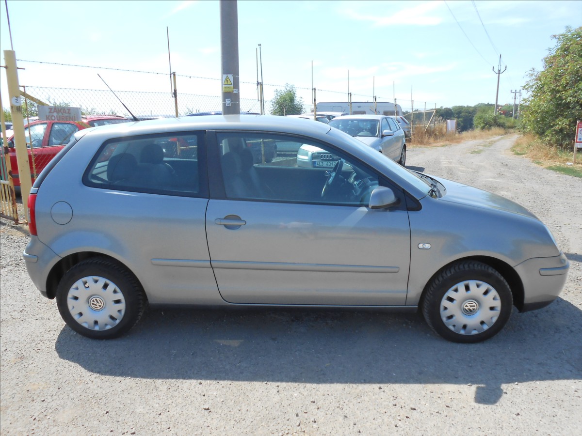 volkswagen-polo-1-4-i-16-v-klima-serviska - 2