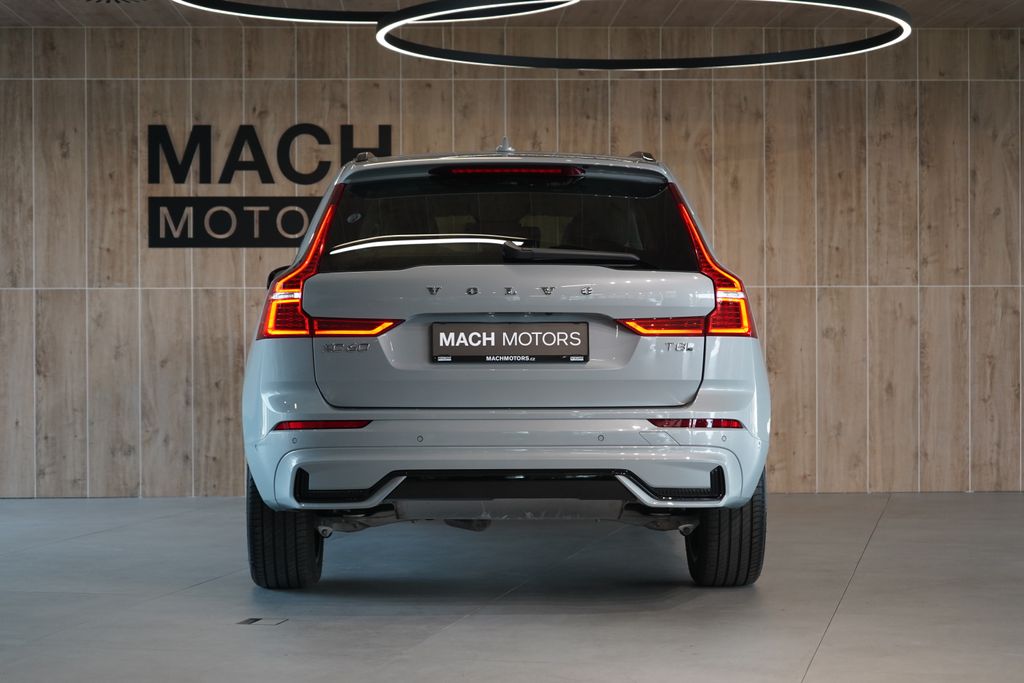 volvo-xc60-t8-ultra-dark-phev-pano-360 - 9