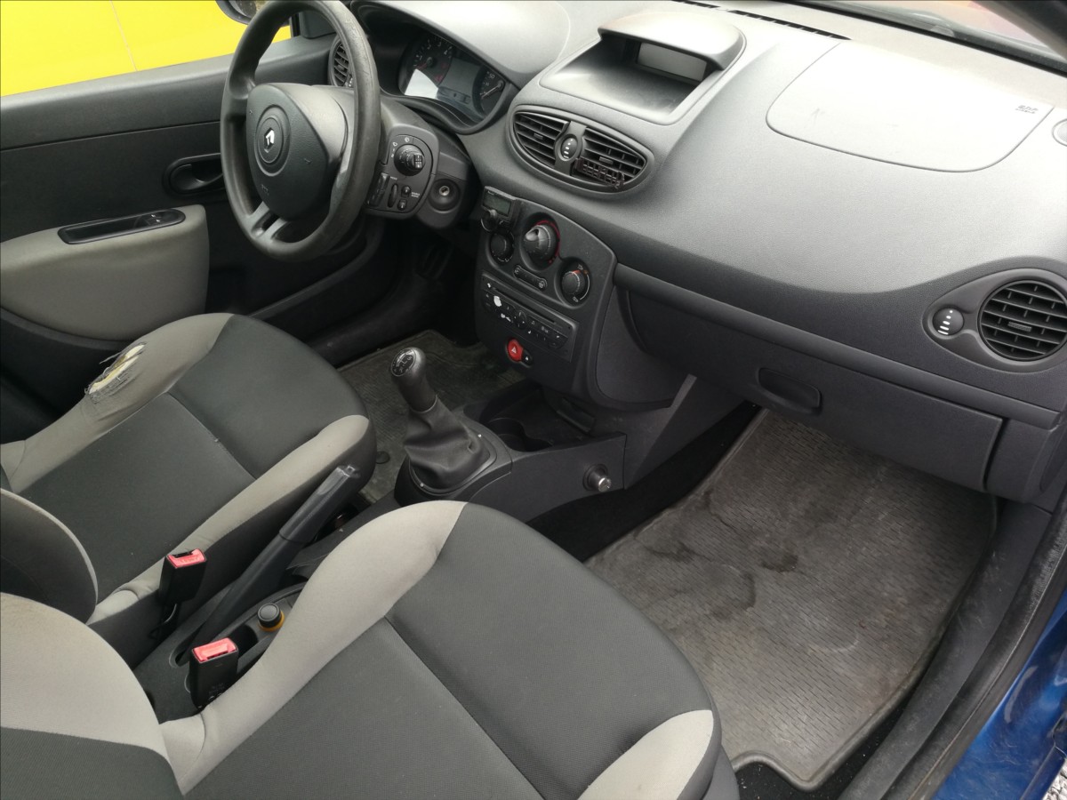 renault-clio-1-5-dci-klima-kombi - 8