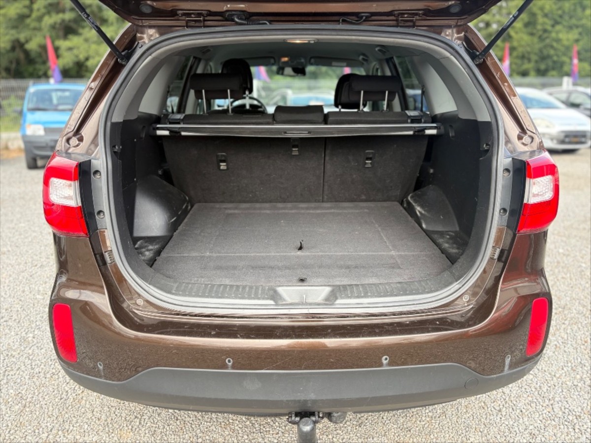 kia-sorento-2-2-crdi-4x4-cr-1-majitel - 6