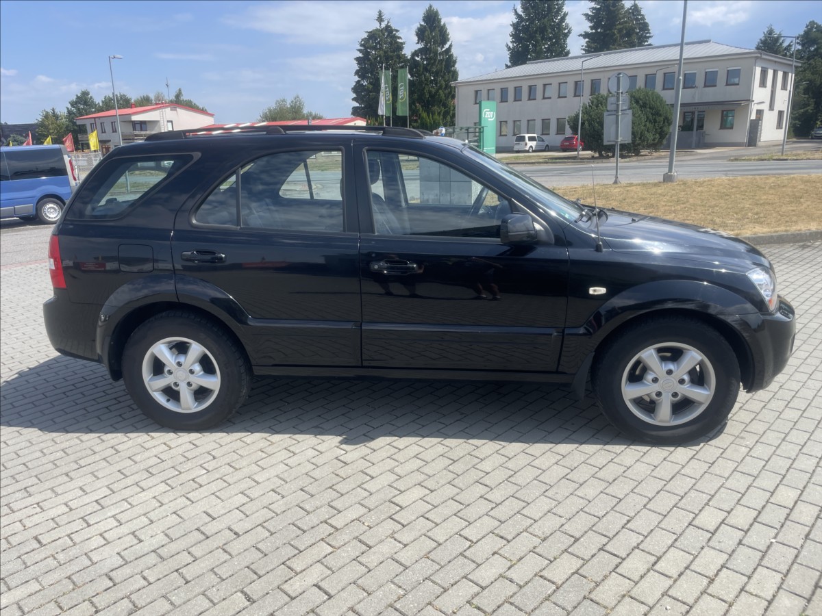 kia-sorento-2-5-crdi-125kw-automat-tazne - 4