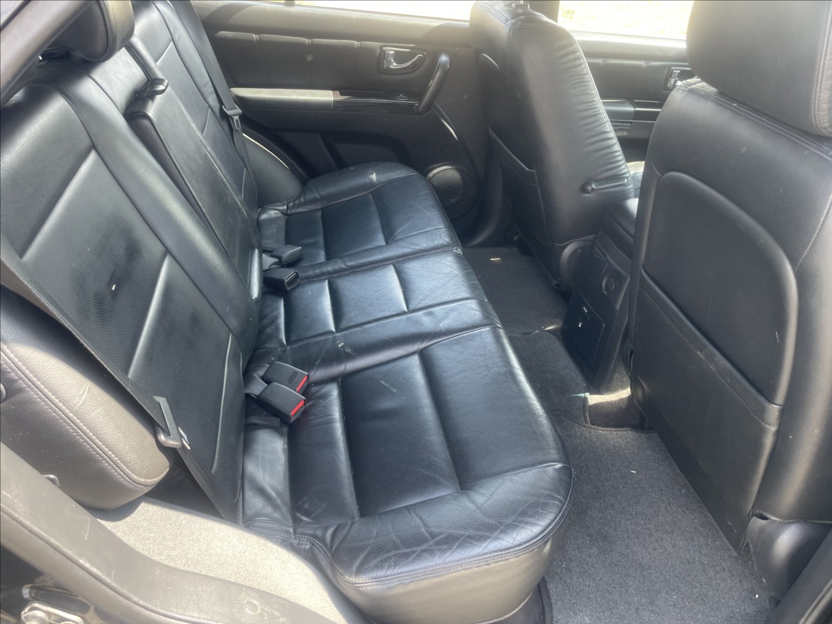 kia-sorento-2-5-crdi-125kw-automat-tazne - 9