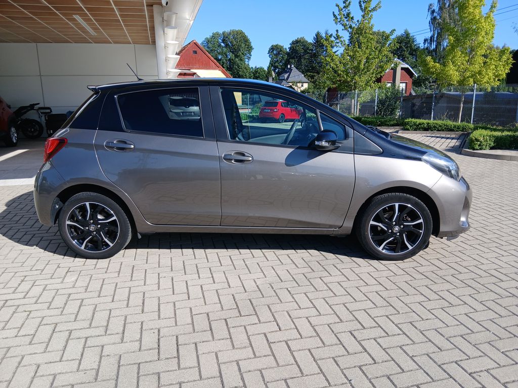 toyota-yaris-1-3-vvt-i-73kw-selection - 6