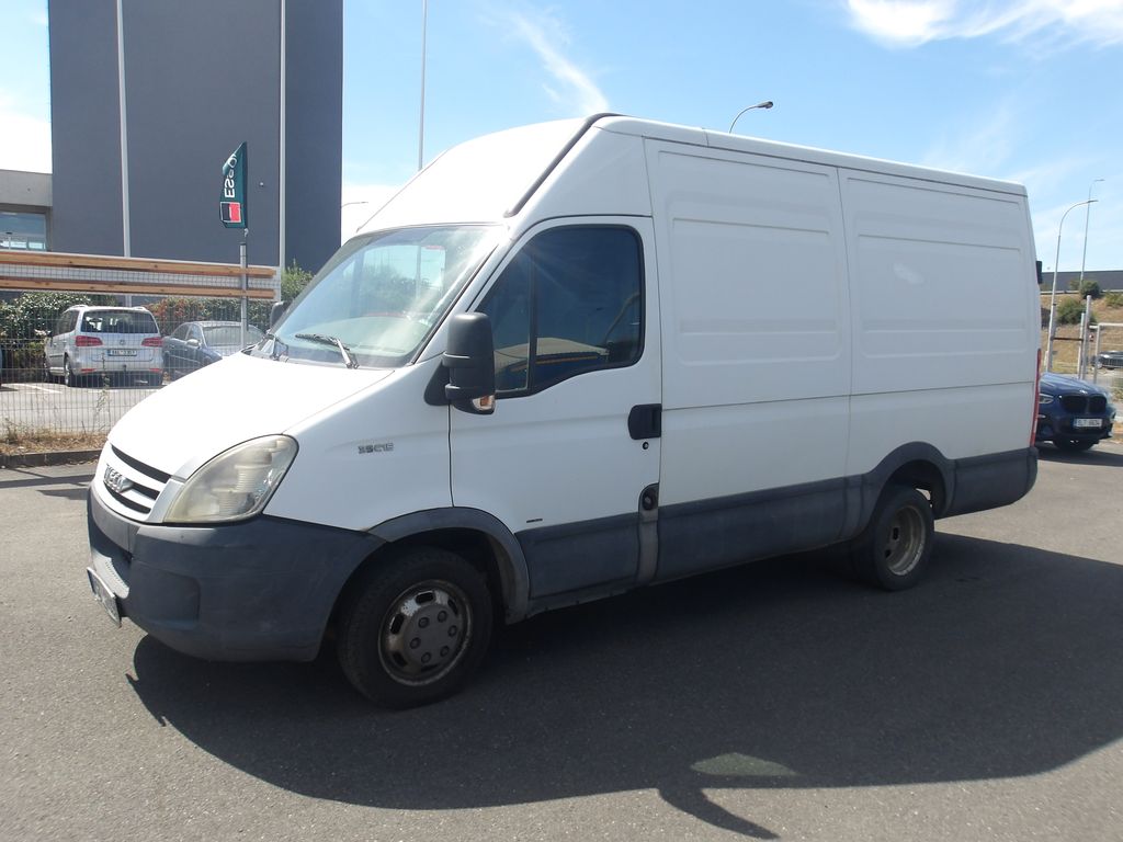iveco-daily-3-0jtd-spolehlivy-vuz - 2