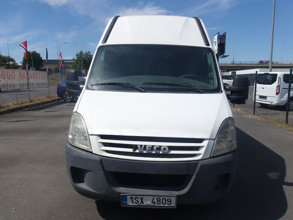 iveco-daily-3-0jtd-spolehlivy-vuz - 4