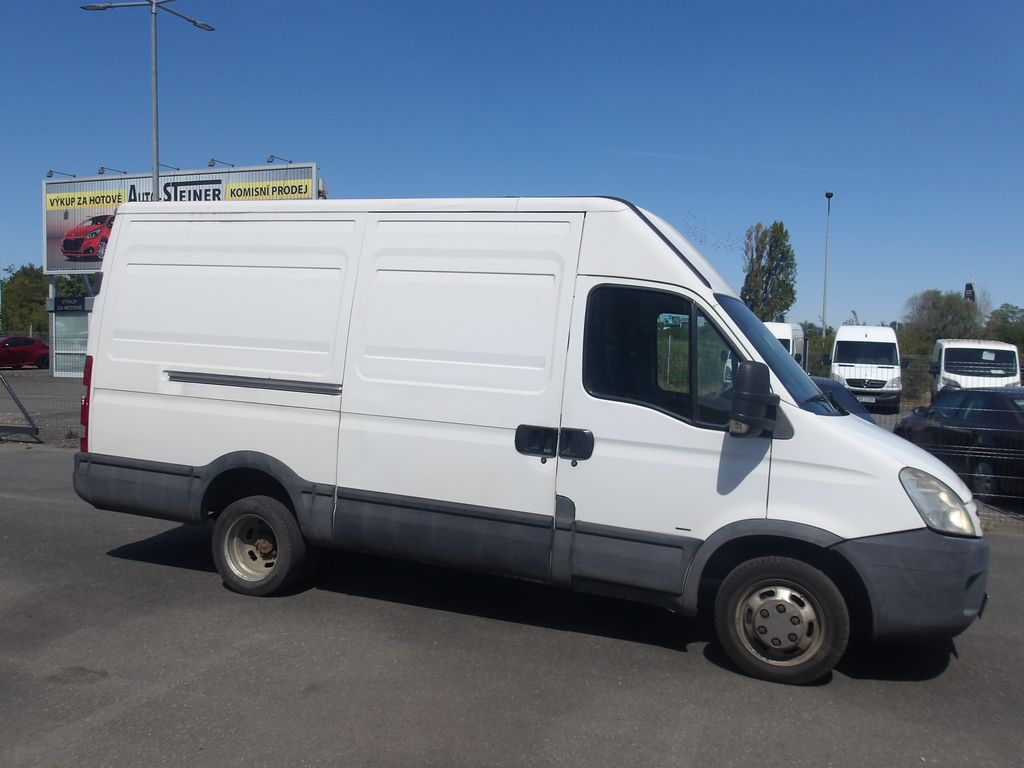 iveco-daily-3-0jtd-spolehlivy-vuz - 6