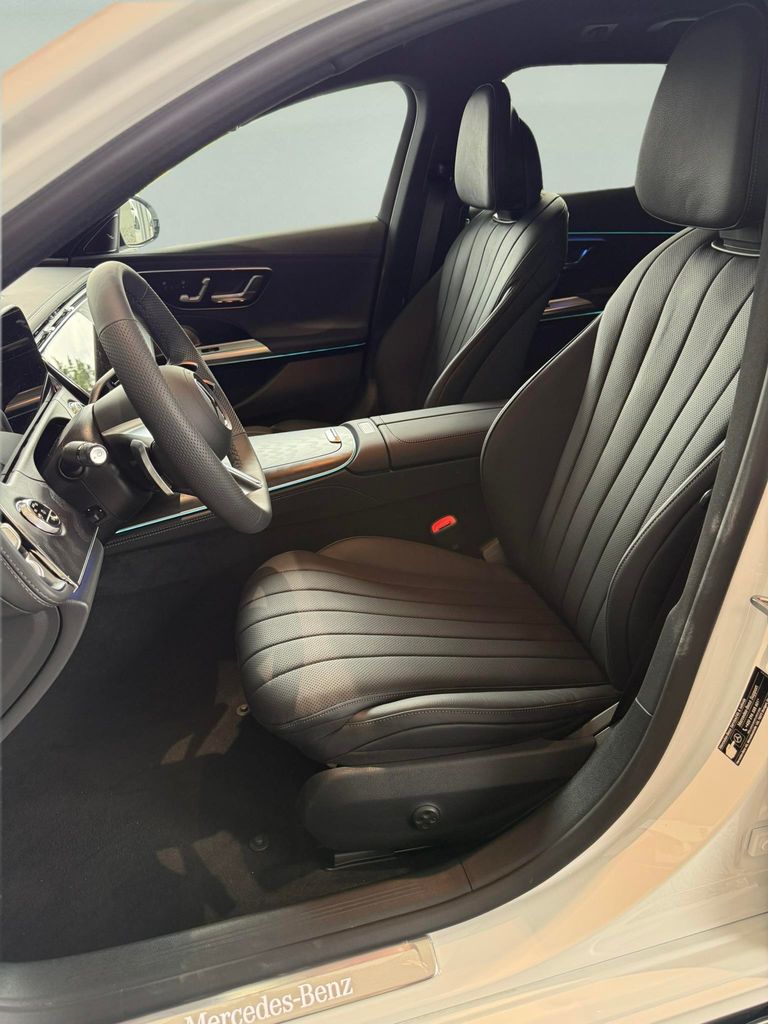 mercedes-benz-tridy-e-e-220-4matic-kombi - 7
