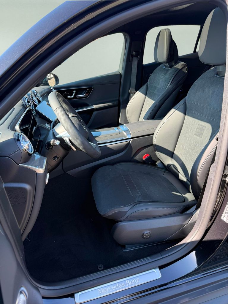 mercedes-benz-glc-glc-220-d-4matic-coupe - 2