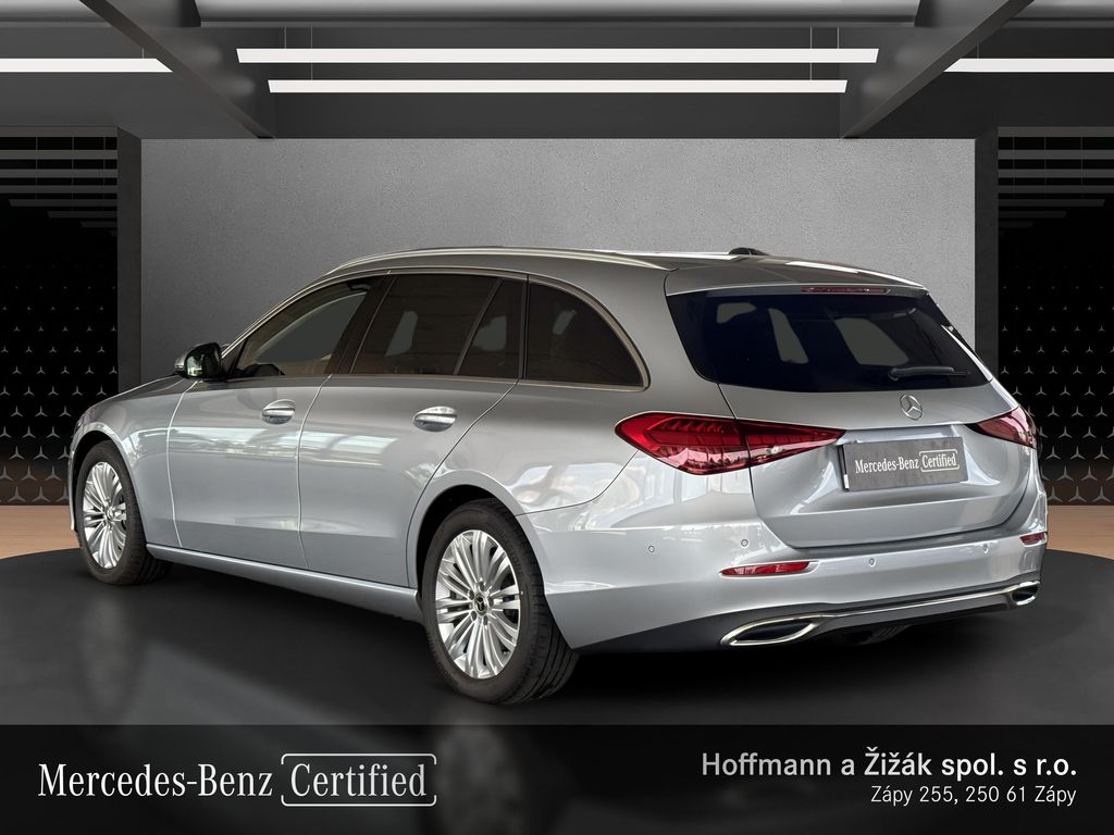 mercedes-benz-tridy-c-220-d-4matic-kombi - 6