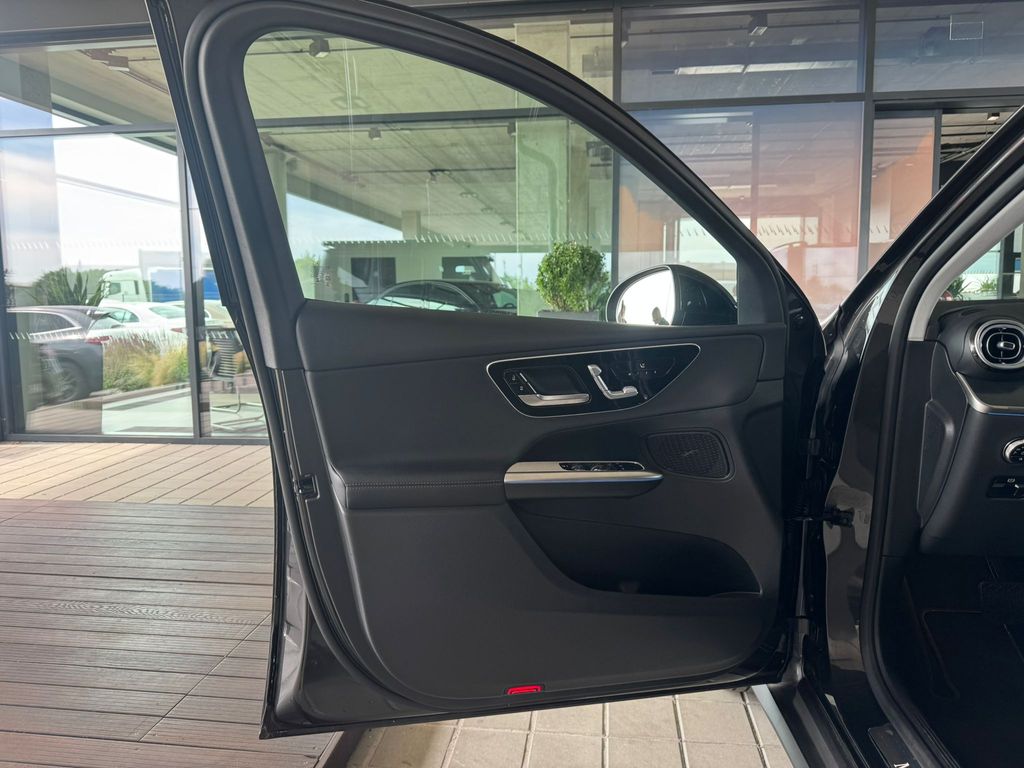 mercedes-benz-glc-220d-4matic - 8