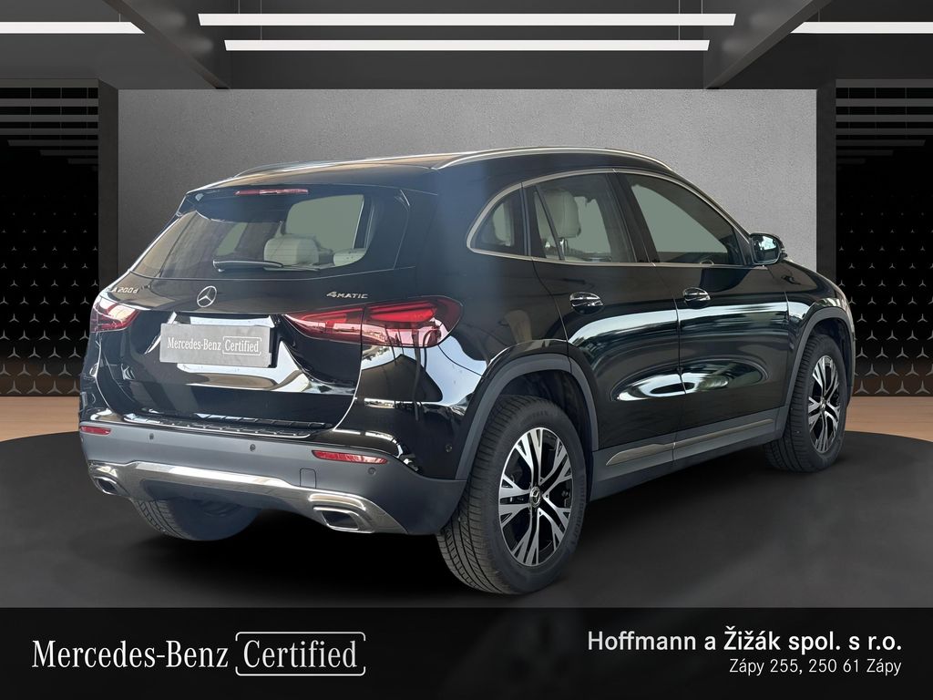 mercedes-benz-gla-200d-4matic - 4