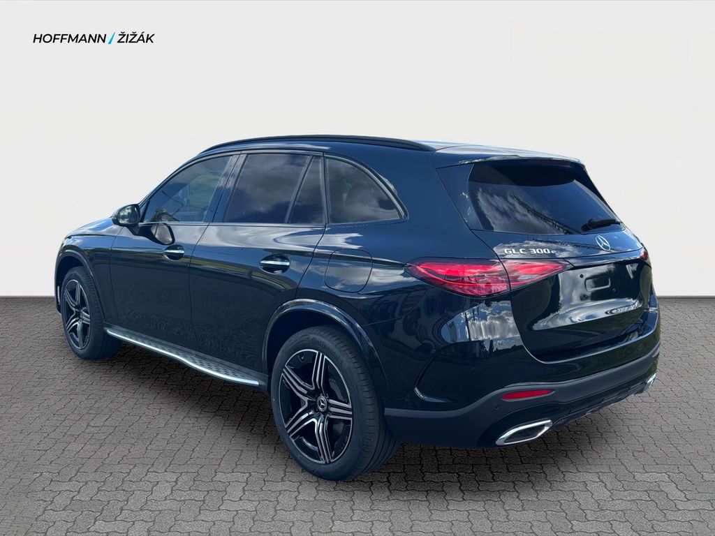 mercedes-benz-glc-glc-300-e-4matic - 2