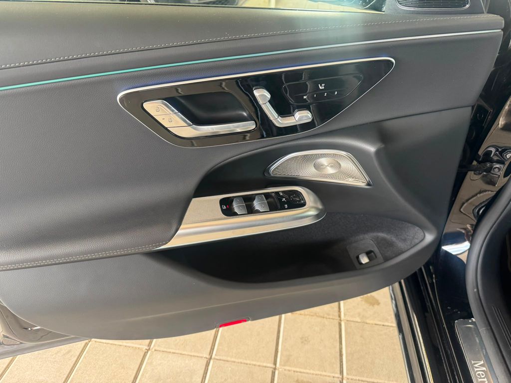 mercedes-benz-tridy-e-300de-4m-kombi-amg-linie - 9