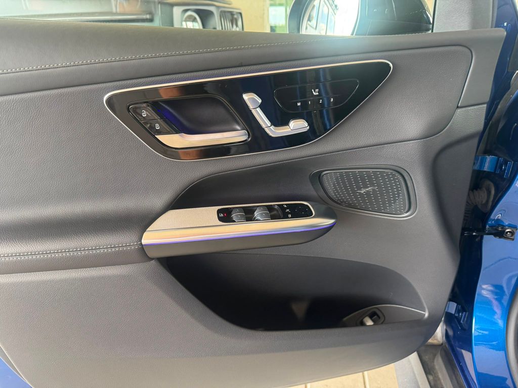 mercedes-benz-glc-220d-4matic - 9