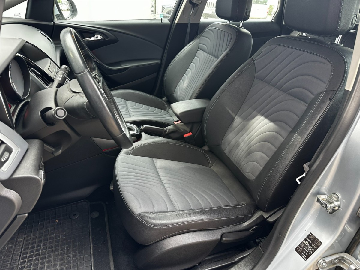 opel-astra-1-4-103-kw-turbo-automat-cz - 9