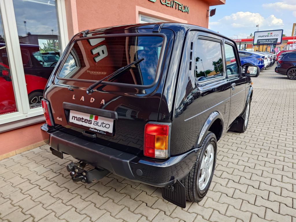 lada-niva-urban-4x4-1-7-61kw-tazne - 5