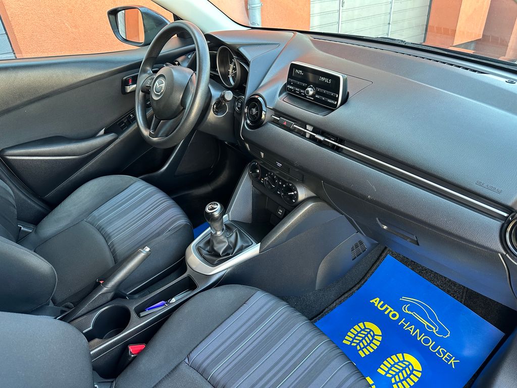 mazda-2-1-5i-skyactive-55kw - 8