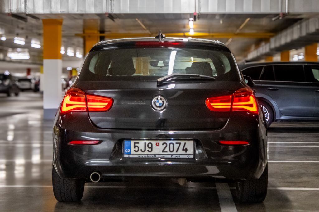 bmw-rada-1-d-2017-rwd-mt-6-110kw - 5