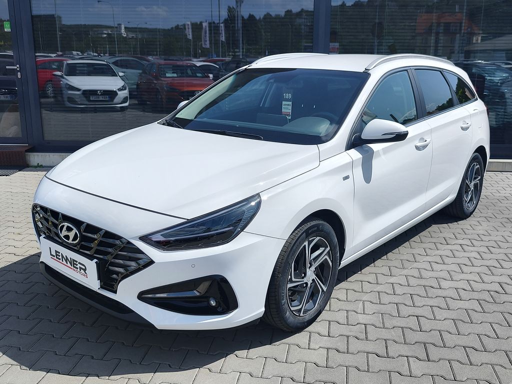 Hyundai i30 1.5 T-GDI/117kW Smart DCT