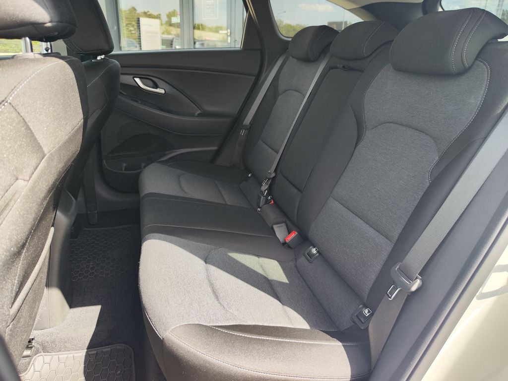 hyundai-i30-1-5-t-gdi-117kw-smart-dct - 9