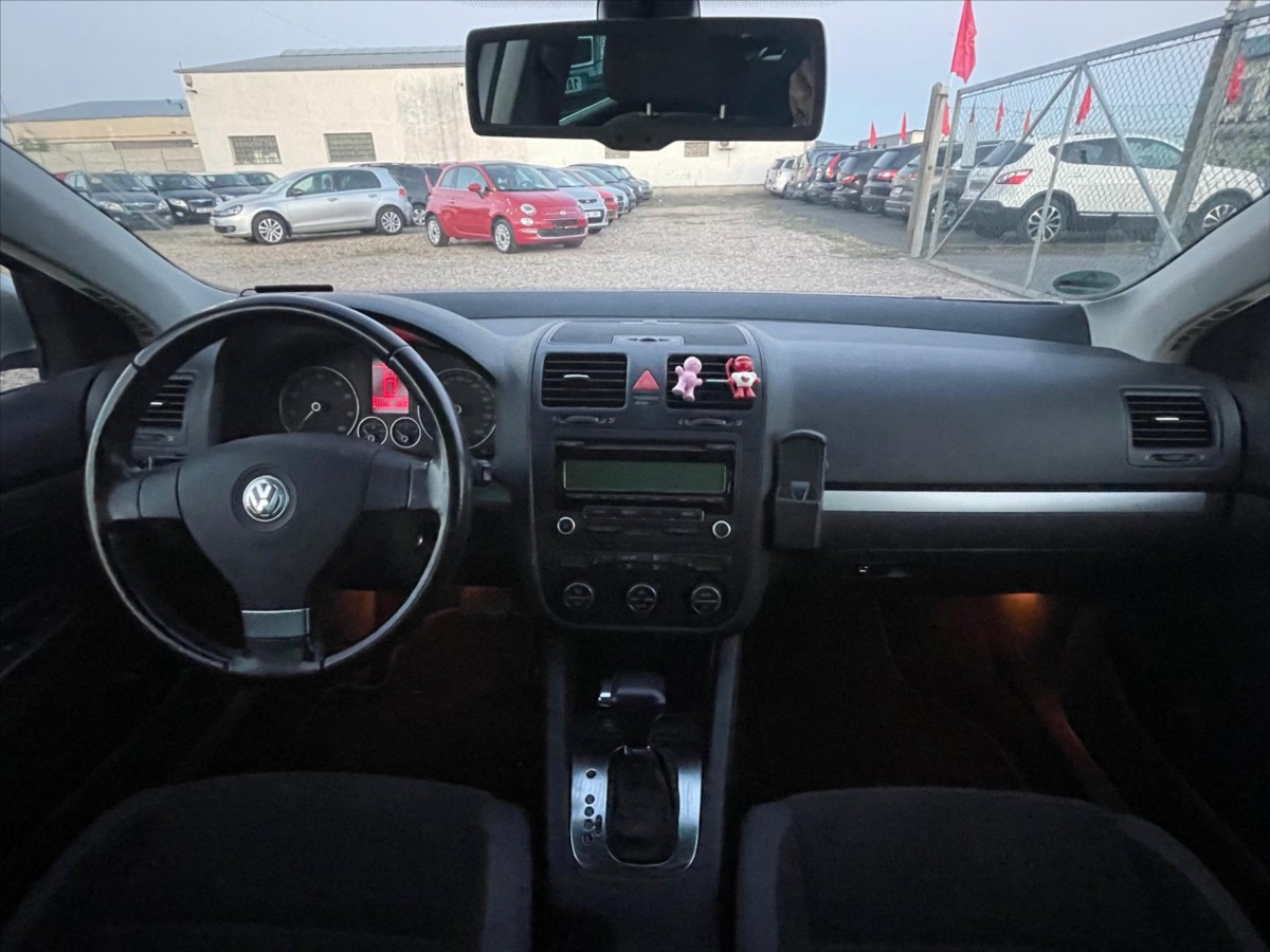volkswagen-golf-1-4-tsi-dsg - 6