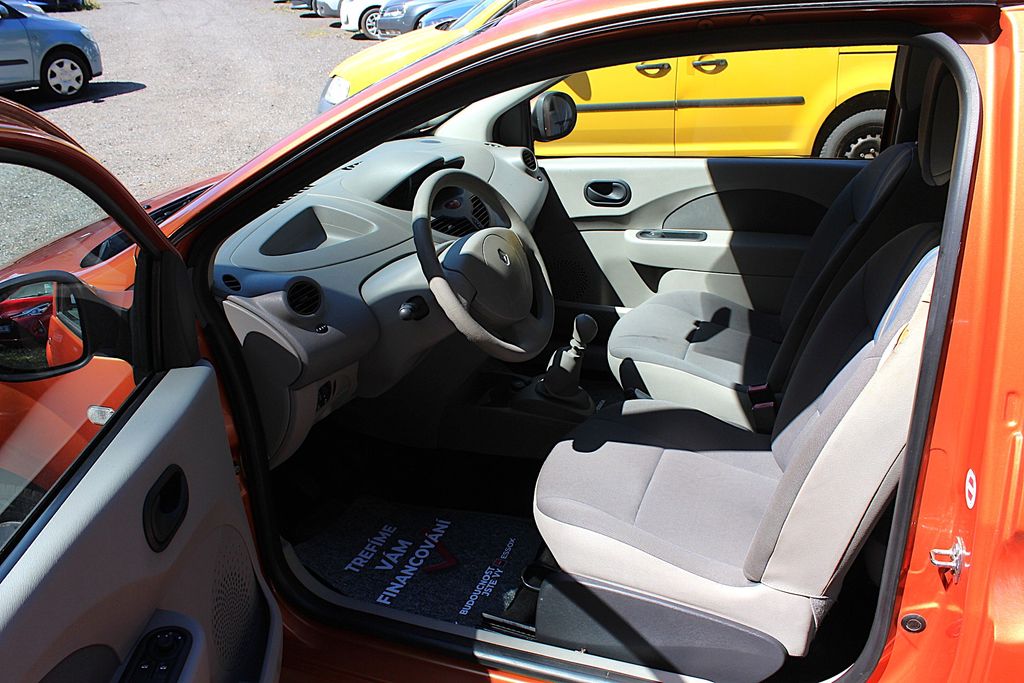 renault-twingo-1-2i-43-kw - 8