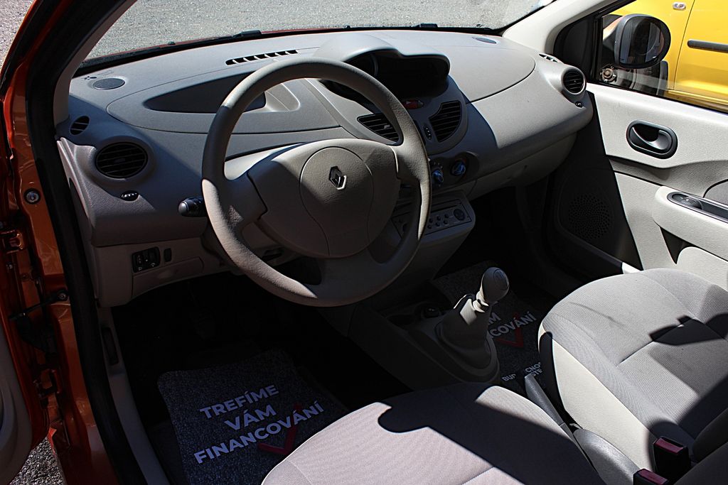 renault-twingo-1-2i-43-kw - 9