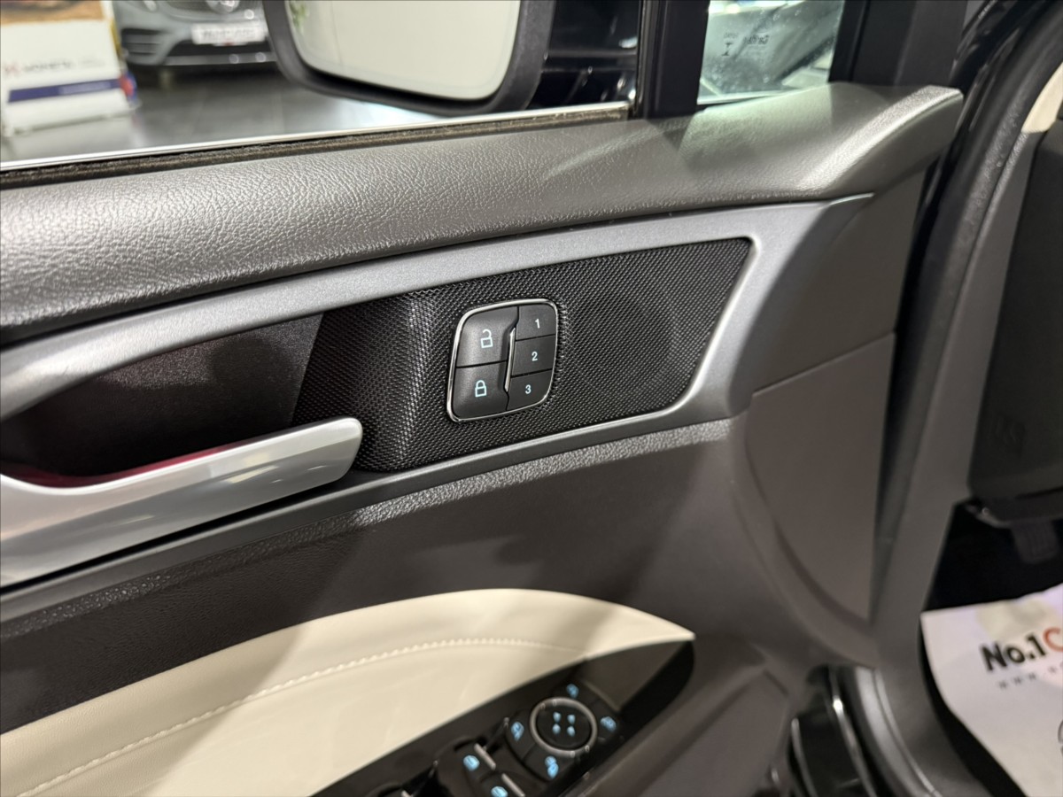 ford-mondeo-1-5-ecoboost-titanium-top - 7