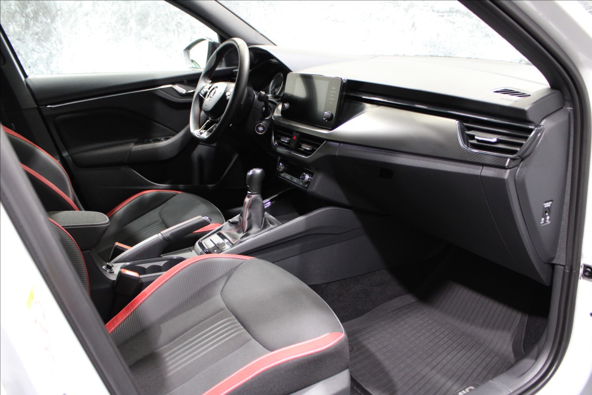 skoda-kamiq-1-5-tsi-110kw-mc-1-maj-cz - 9