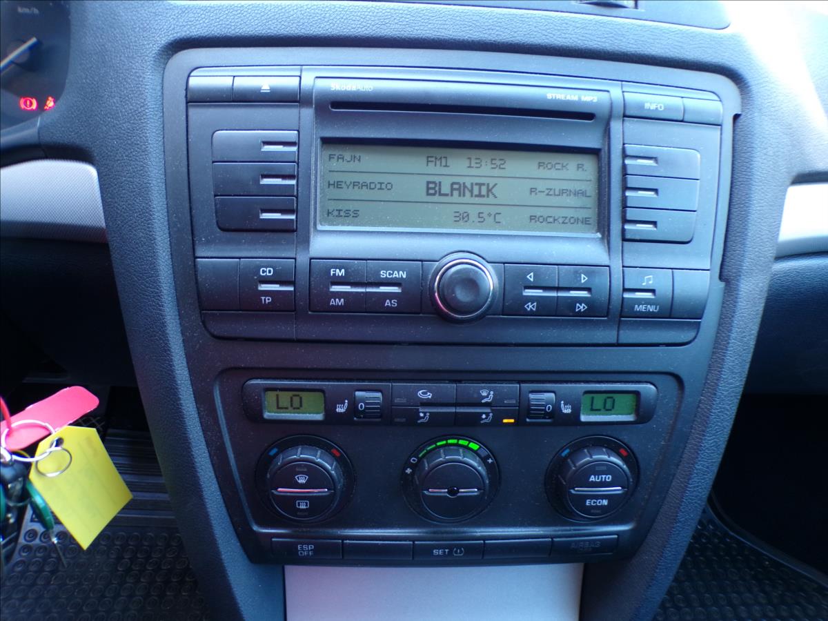 skoda-octavia-1-9-tdi-digi-klima - 7
