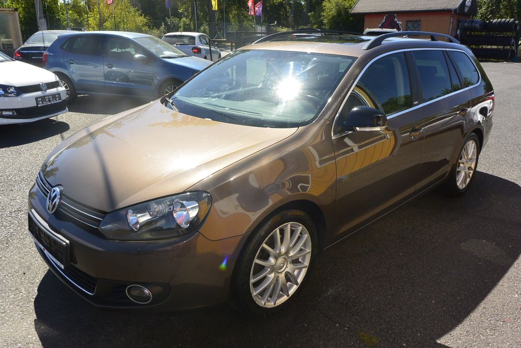 Volkswagen Golf 1.2TSi STYLE *PANO*NAVI