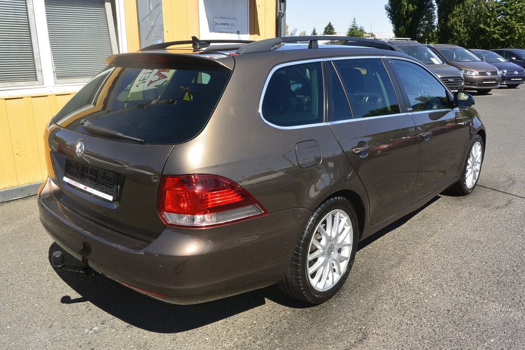 volkswagen-golf-1-2tsi-style-pano-navi - 4