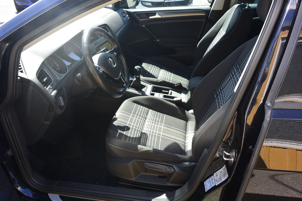 volkswagen-golf-1-6tdi-81kw - 7