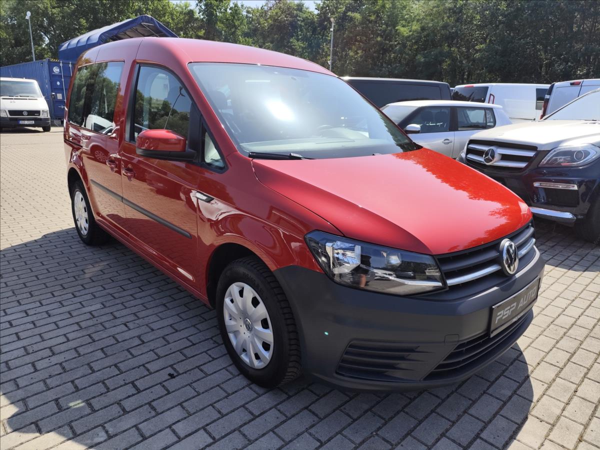 volkswagen-caddy-1-2tsi-life-77kw-ac-face-rozvody-top - 6