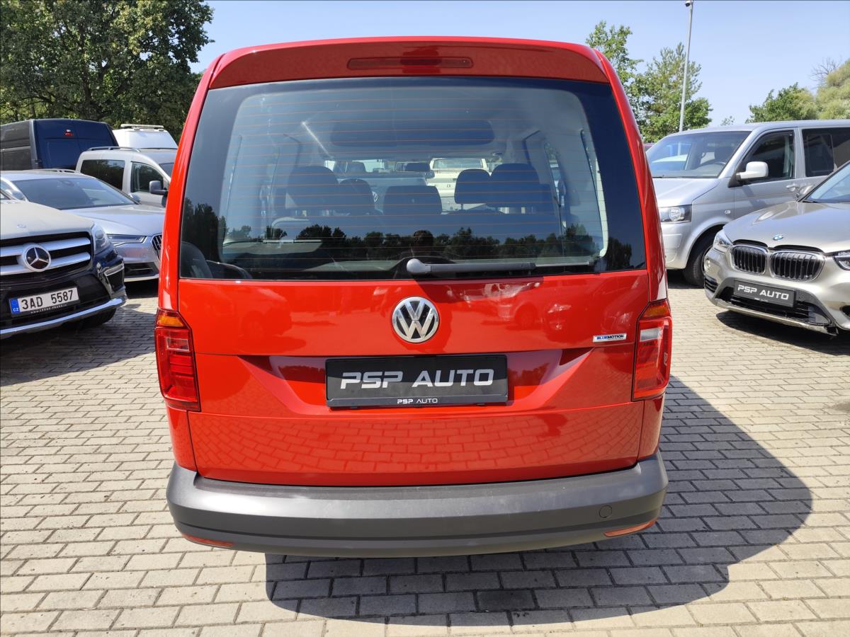 volkswagen-caddy-1-2tsi-life-77kw-ac-face-rozvody-top - 9