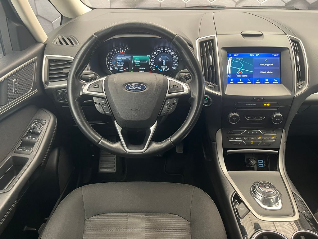 ford-galaxy-110-kw-tazne-7mist-po-servise - 7