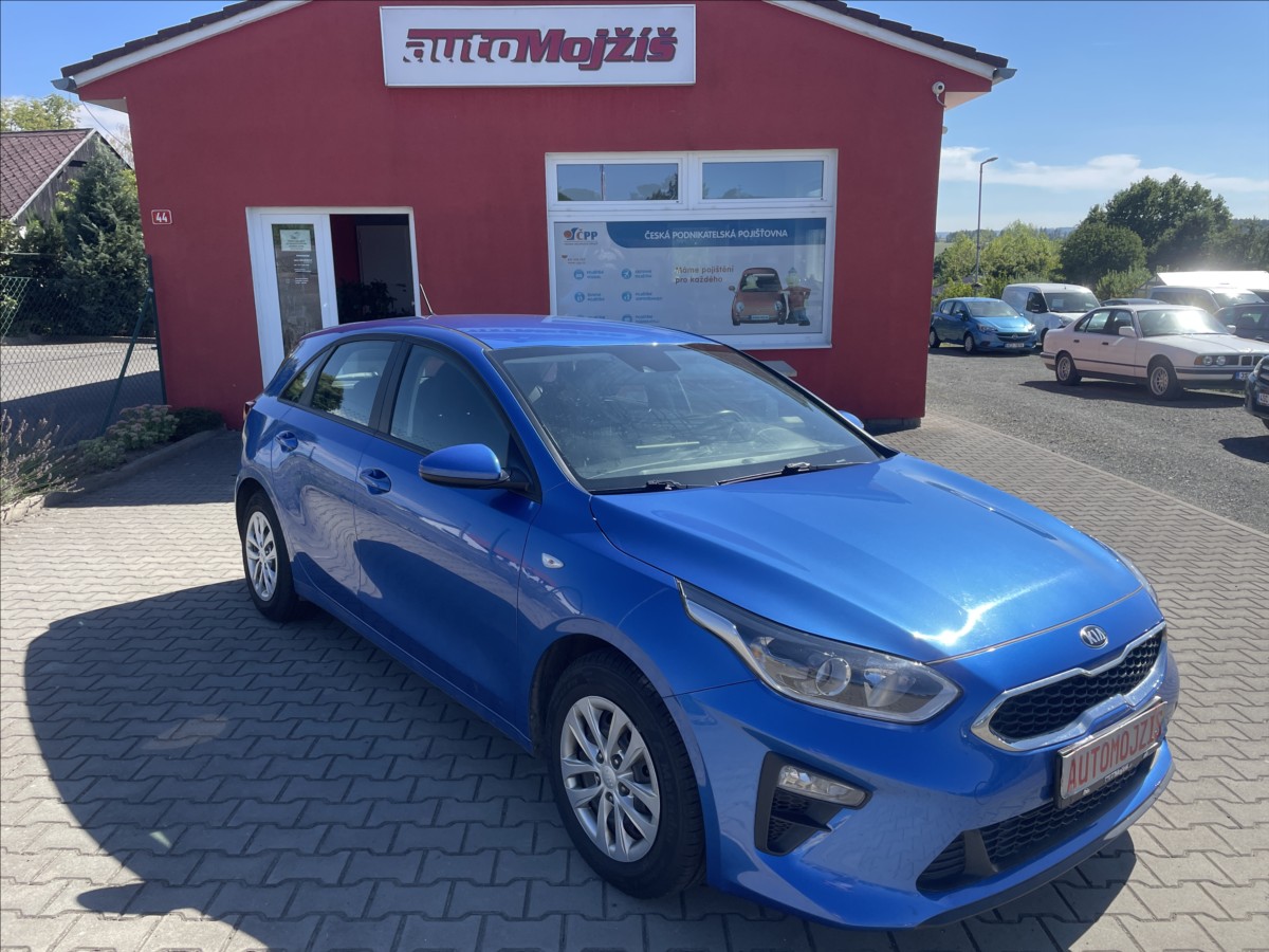 Kia Ceed 1,0 T-GDI ČR 50300 kM ZÁRUKA do 1/2028